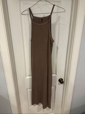 GAP Sleeveless Ribbed Maxi Dress in Brown
